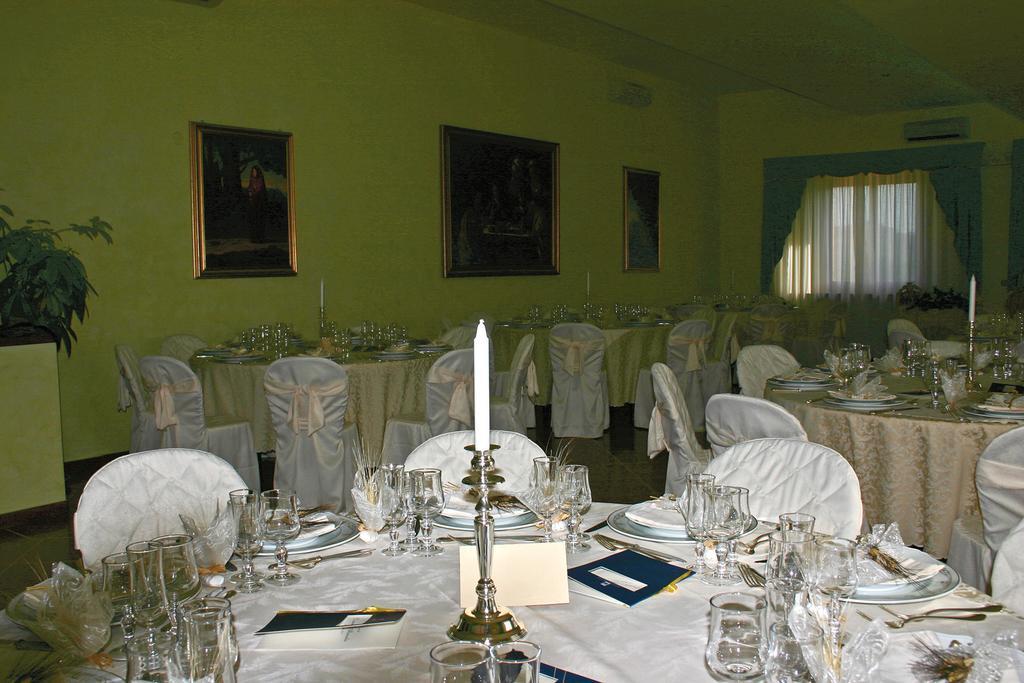 Castello D'Abruzzo Hotel Ripa Teatina Zewnętrze zdjęcie